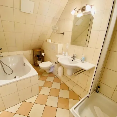 Uhlennest Apartment *